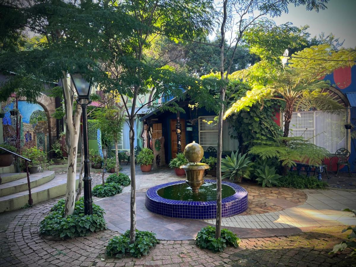 Rabbit Hole Hotel Johannesburg Exteriör bild